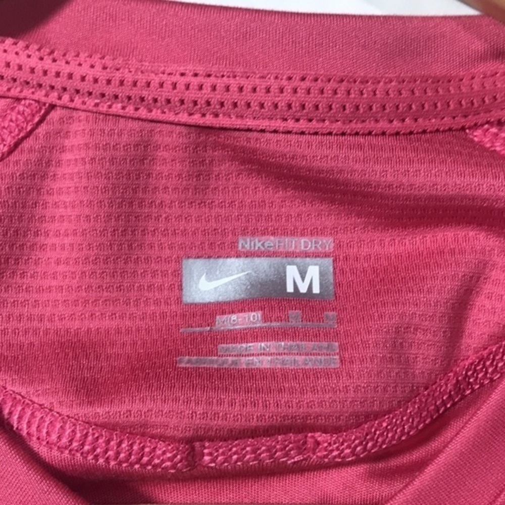 Nike Sleeveless Pink Tank Top Mesh side details - Picture 8 of 8